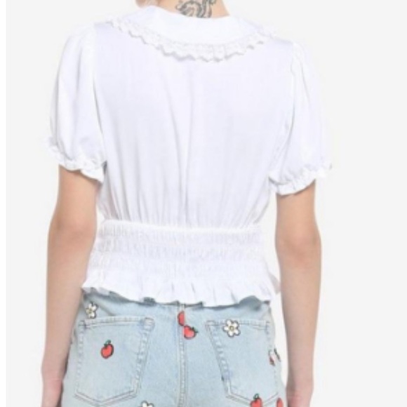 Hello Kitty Lace Woven Button-Up Top - Picture 4 of 16